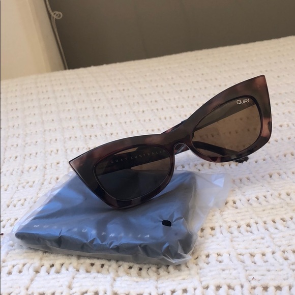 Quay Australia Accessories - NWT Quay Tortoiseshell Cat Eye Sunglasses
